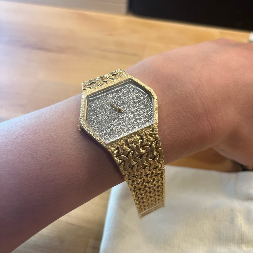 Vintage 14K yellow solid gold with Diamond Wrist women Watch